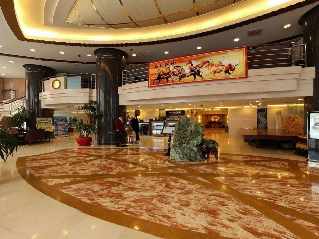 Dalian Lee Wan Hotel Екстер'єр фото