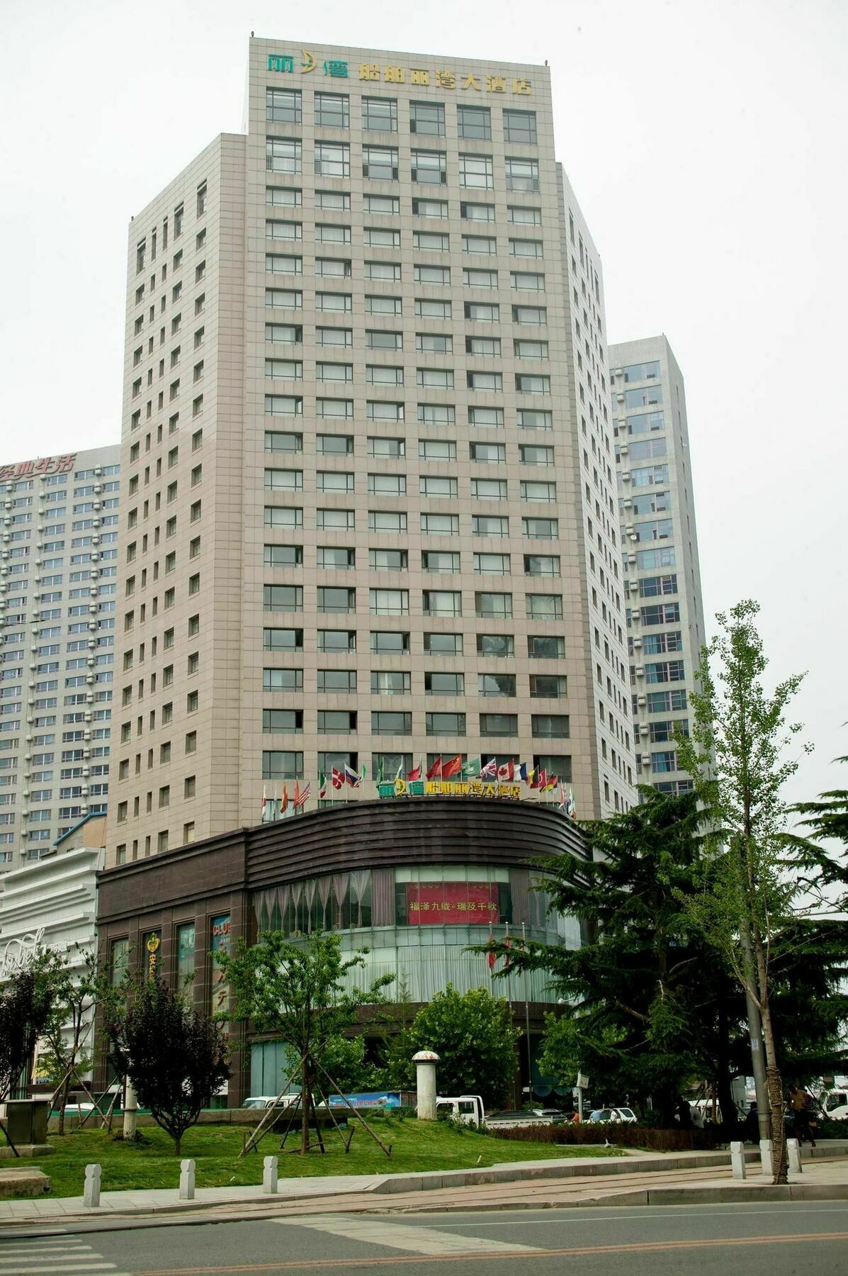 Dalian Lee Wan Hotel Екстер'єр фото